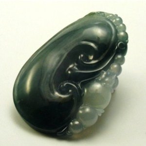 画像: 翡翠ペンダントトップ（霊芝）