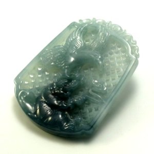 画像: 翡翠ペンダントトップ（鷹＆熊）