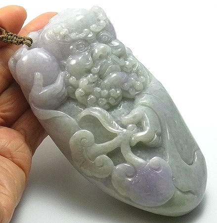 画像: 翡翠手把件（握り石）