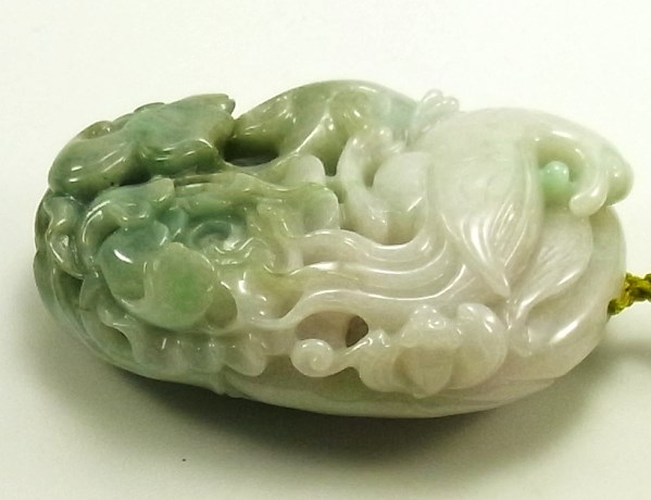 画像: 翡翠手把件（握り石）