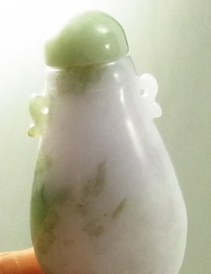 画像: 翡翠香水瓶