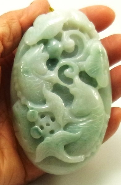 画像: 翡翠手把件（握り石）